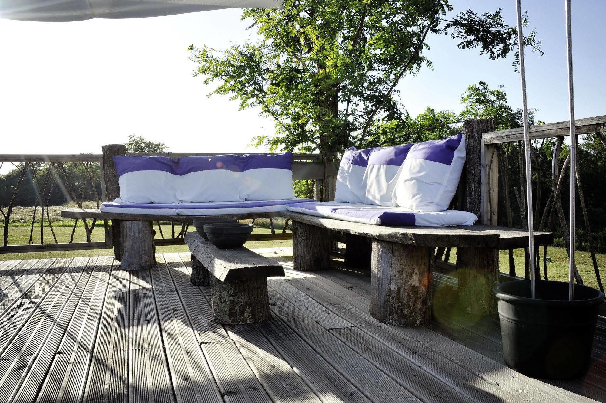 La Petite Couronne, Ecolodge & Lofts Saint-Cricq-Chalosse Exterior foto